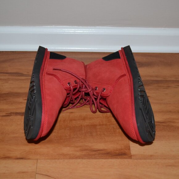 Share UGG Mens Neumel Graphic Outline 1130715 Round Toe Red Chukka Boot Size US - Picture 8 of 10